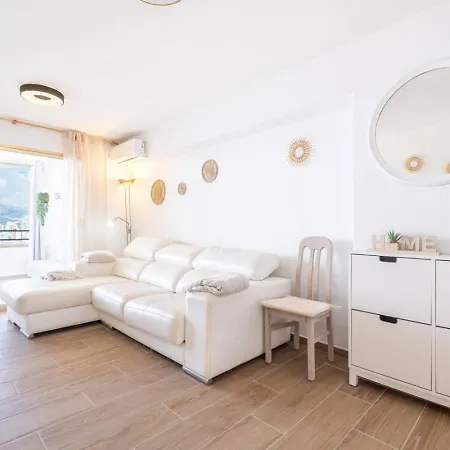 Apartment Stunning Sea Views Levante - 2br Flat With Pool