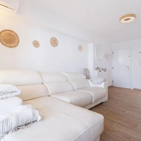 Stunning Sea Views Levante - 2br Flat With Pool Apartment Benidorm