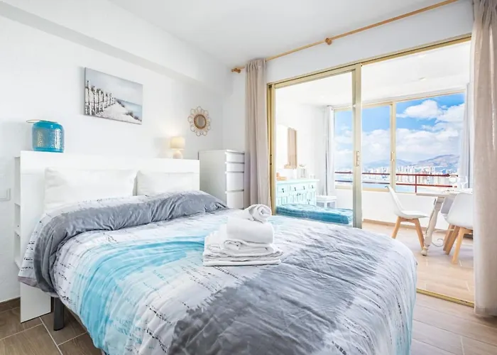 Apartment Stunning Sea Views Levante - 2br Flat With Pool