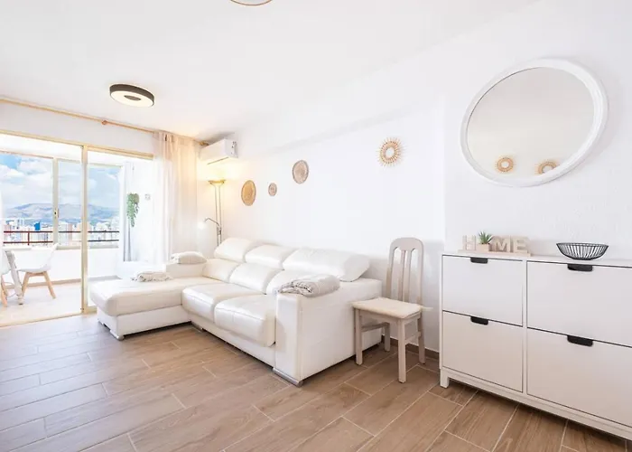 Apartment Stunning Sea Views Levante - 2br Flat With Pool
