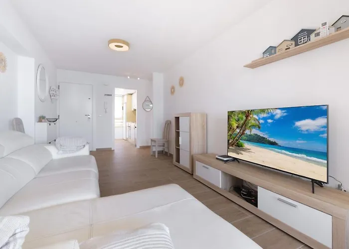 Apartment Stunning Sea Views Levante - 2br Flat With Pool Benidorm