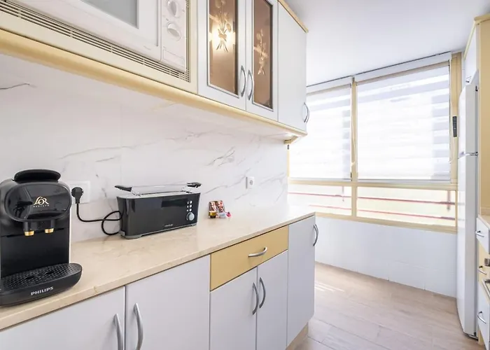 Stunning Sea Views Levante - 2br Flat With Pool * Benidorm