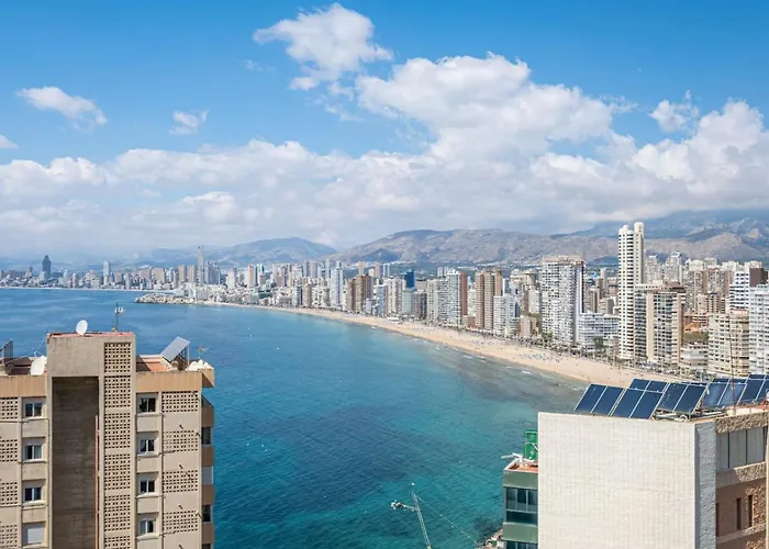 Stunning Sea Views Levante - 2br Flat With Pool Benidorm